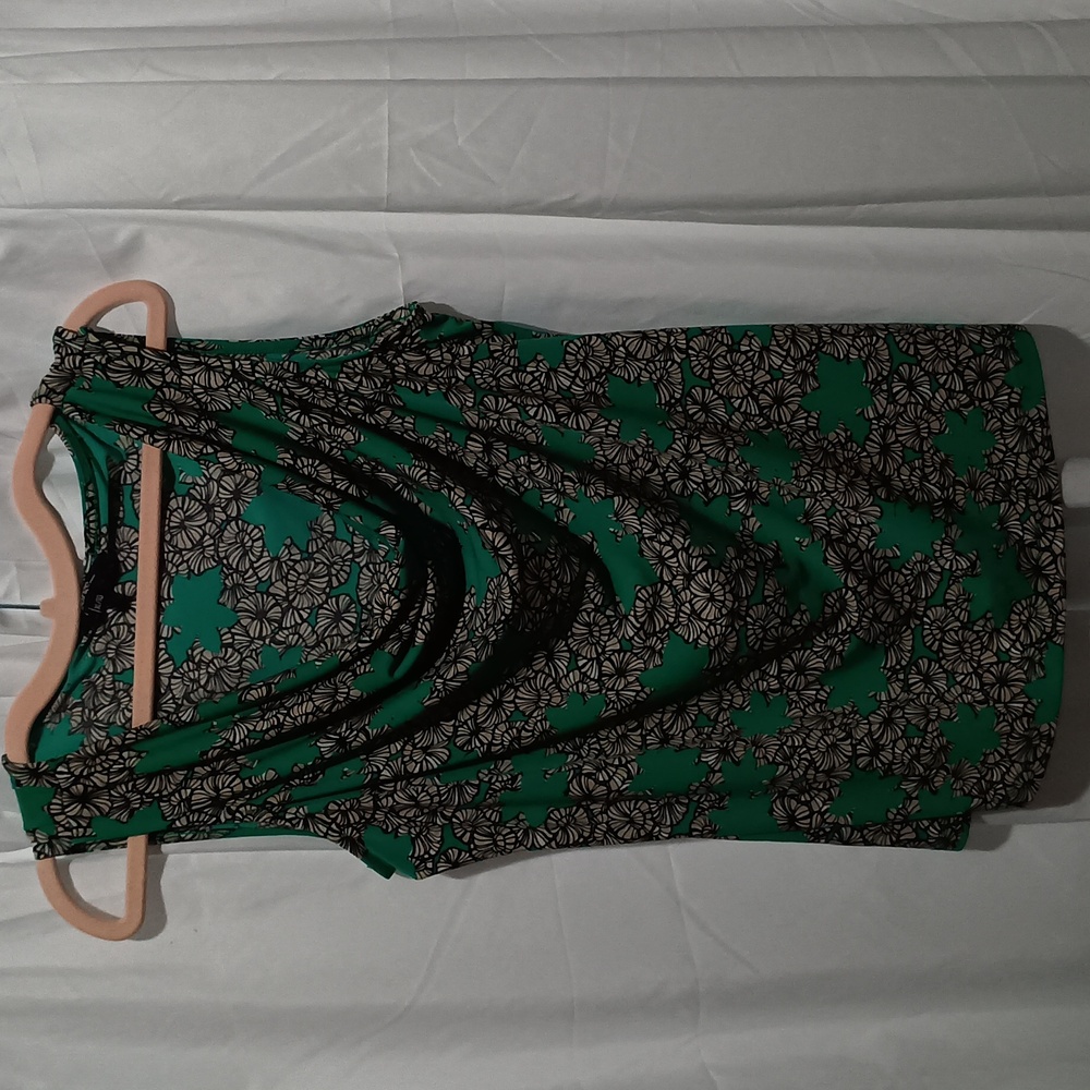 👻 SALE 👻 George XL Green White Sleeveless Top XL